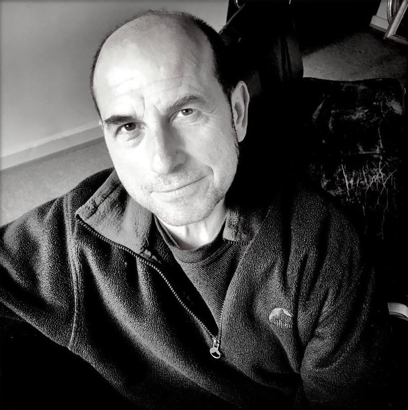 Portrait de David Weber, psychopracticien formé à la Gestalt-thérapie